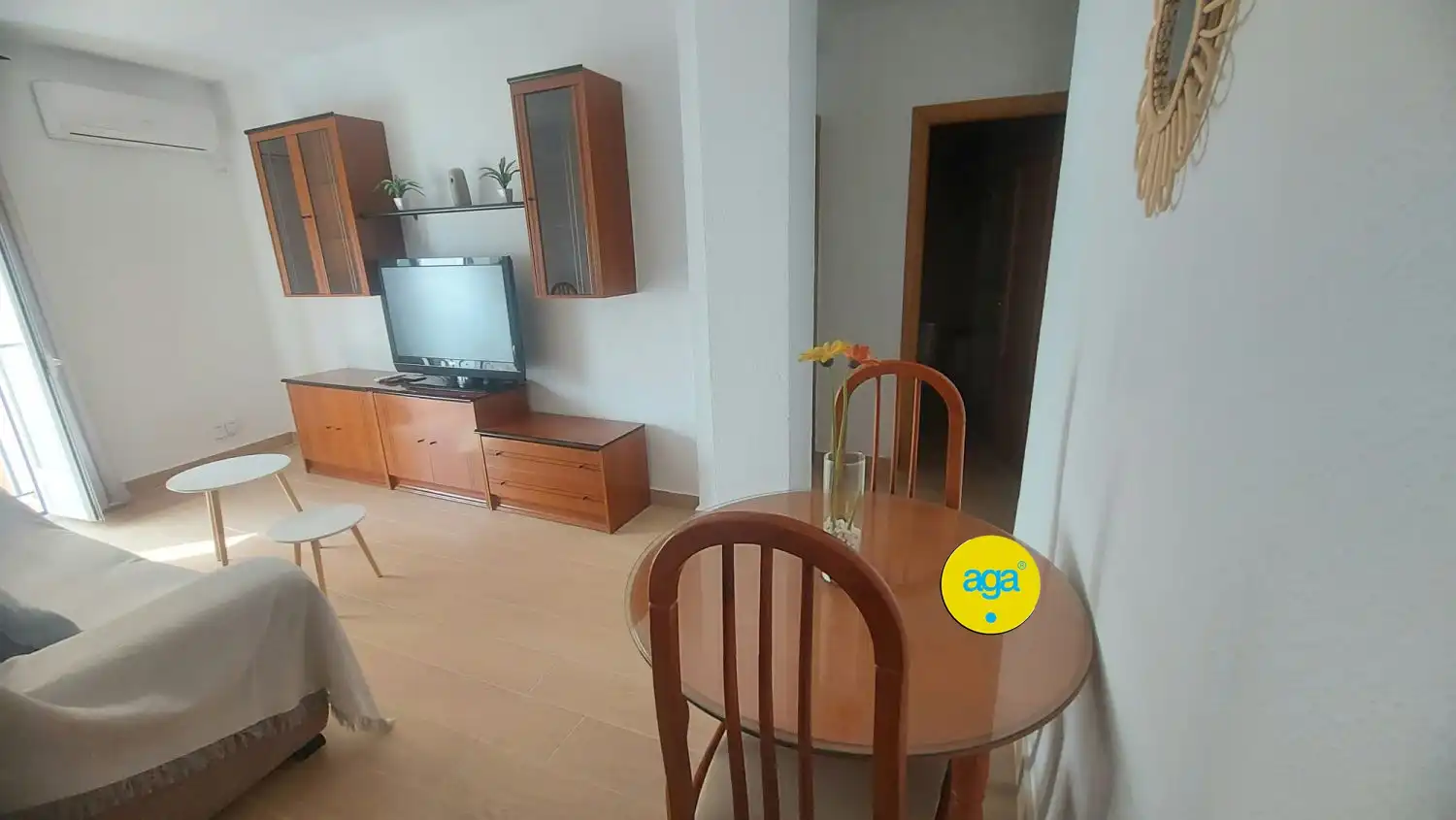 Sala de estar de Piso en venta en Jaén con Aire acondicionado, Calefacción y Amueblado