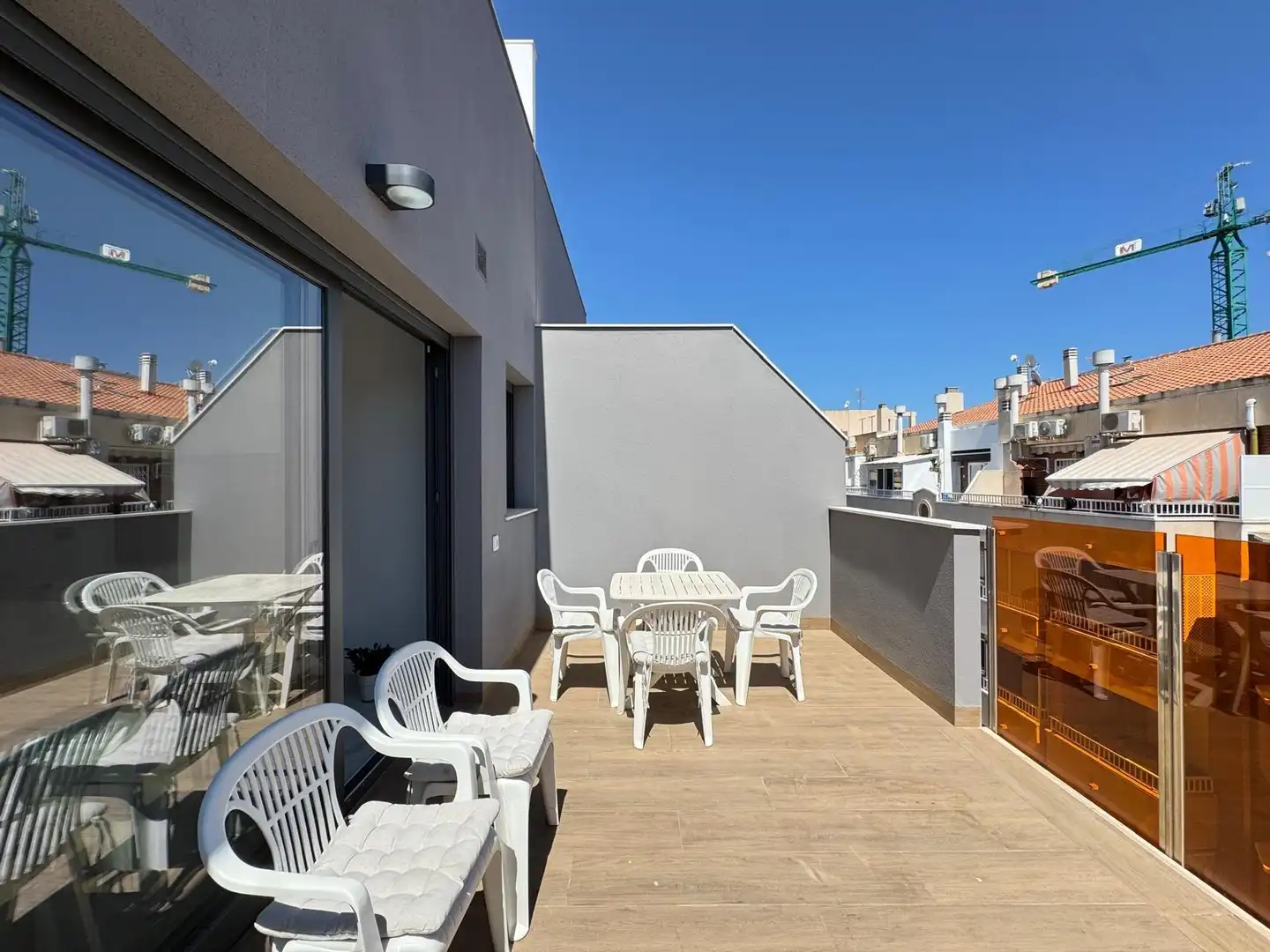 Ático con terraza en venta en Calle ramon gallud 211