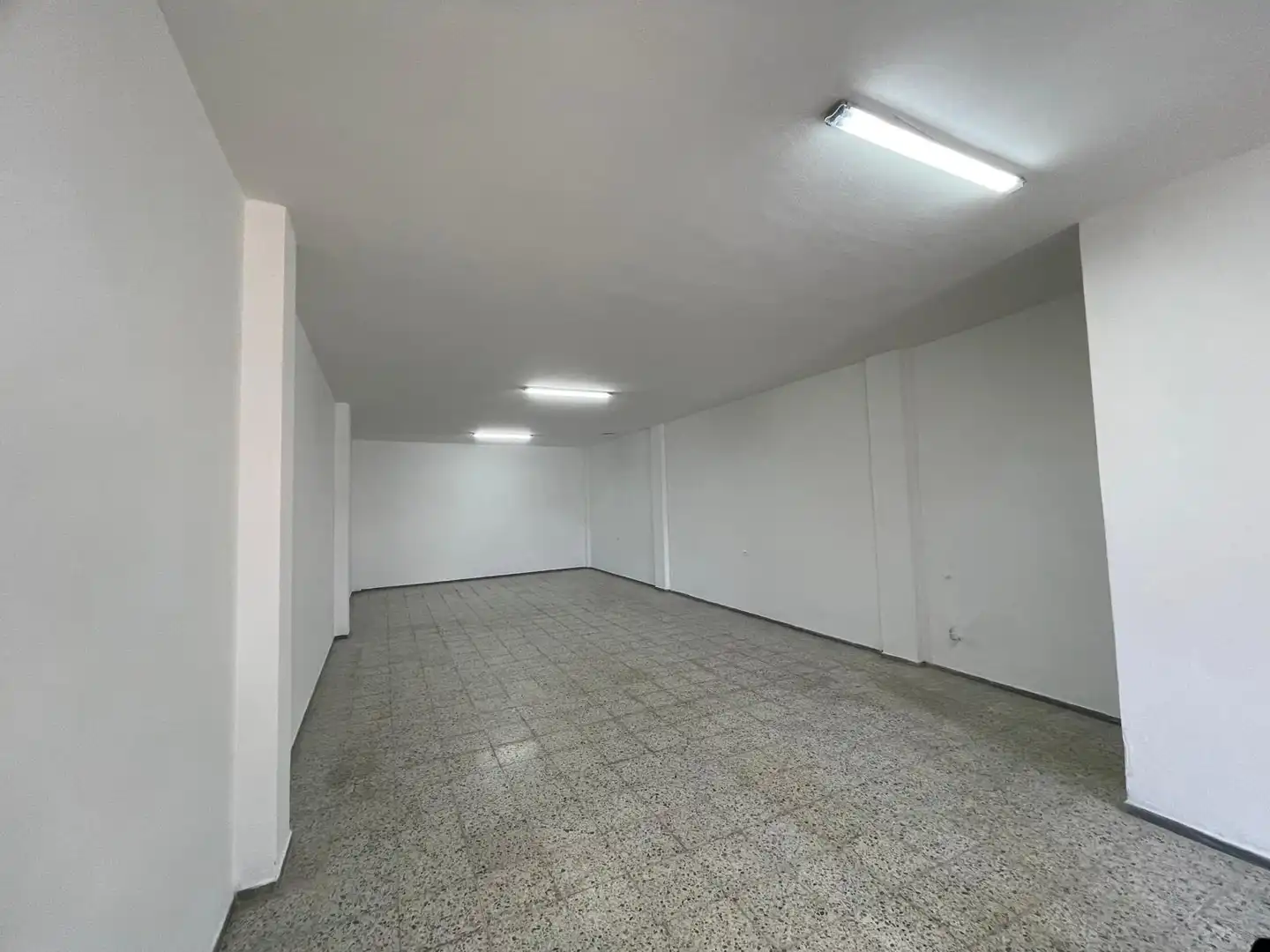 Business premises for sale in Calle Padre Esteban 51
