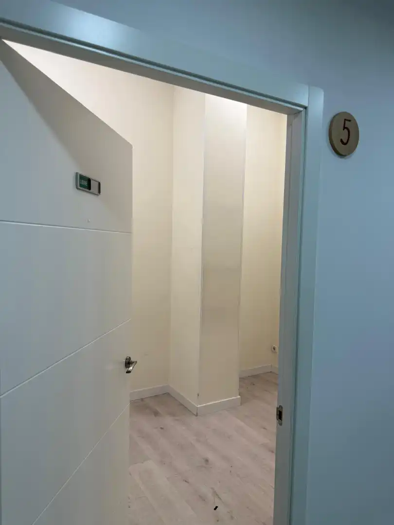 Gewerbefläche zum Verkauf in Calle María Zambrano 3, imagen 9