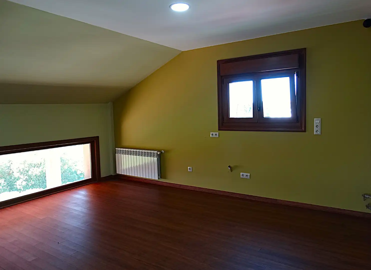 Sala d'estar de Casa o xalet en venda en Miño amb Calefacció, Parquet i Terrassa