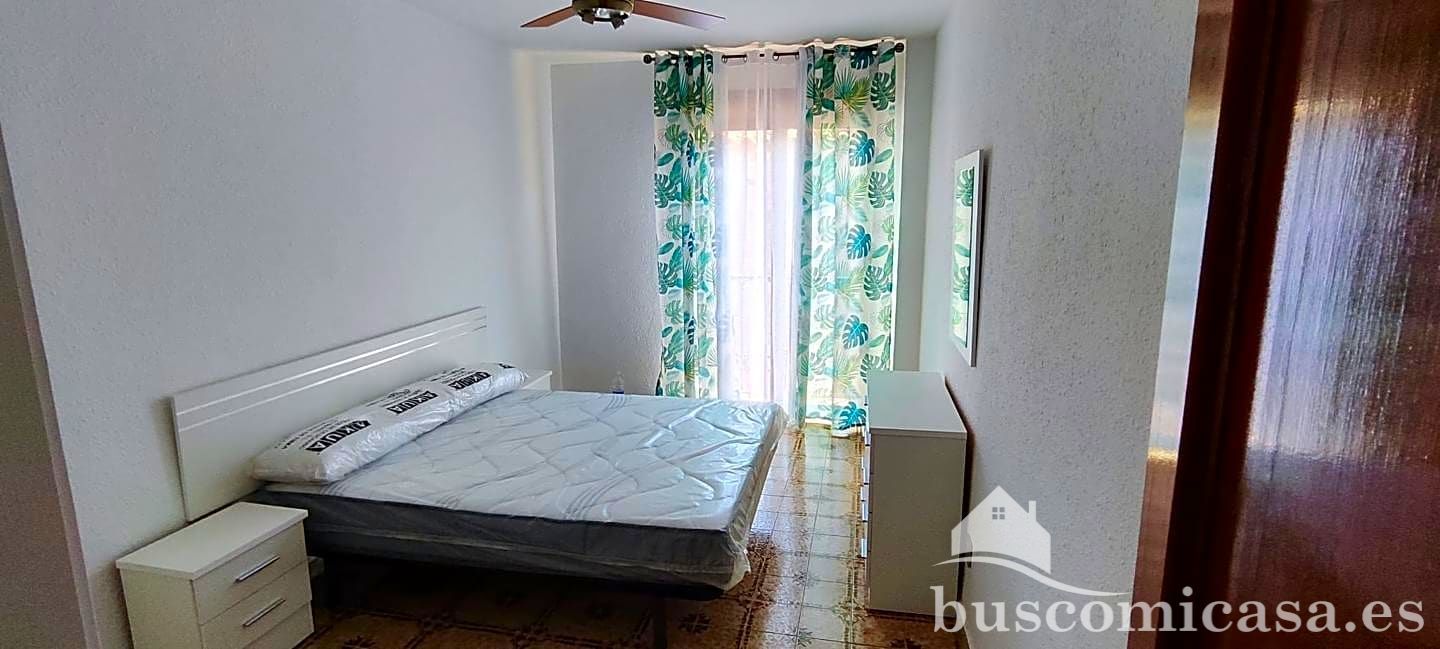 Flat to rent in Teniente Ochoa, Centro ciudad