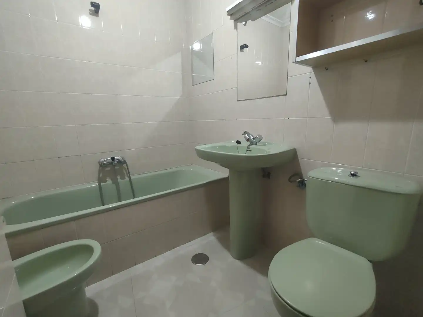 Bathroom of Attic for sale in Benavente  with Heating and Washing machine