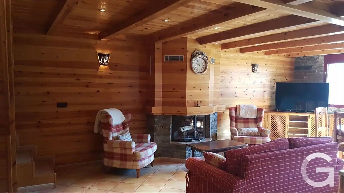 Sala de estar de Casa adosada en venta en Encamp con Amueblado