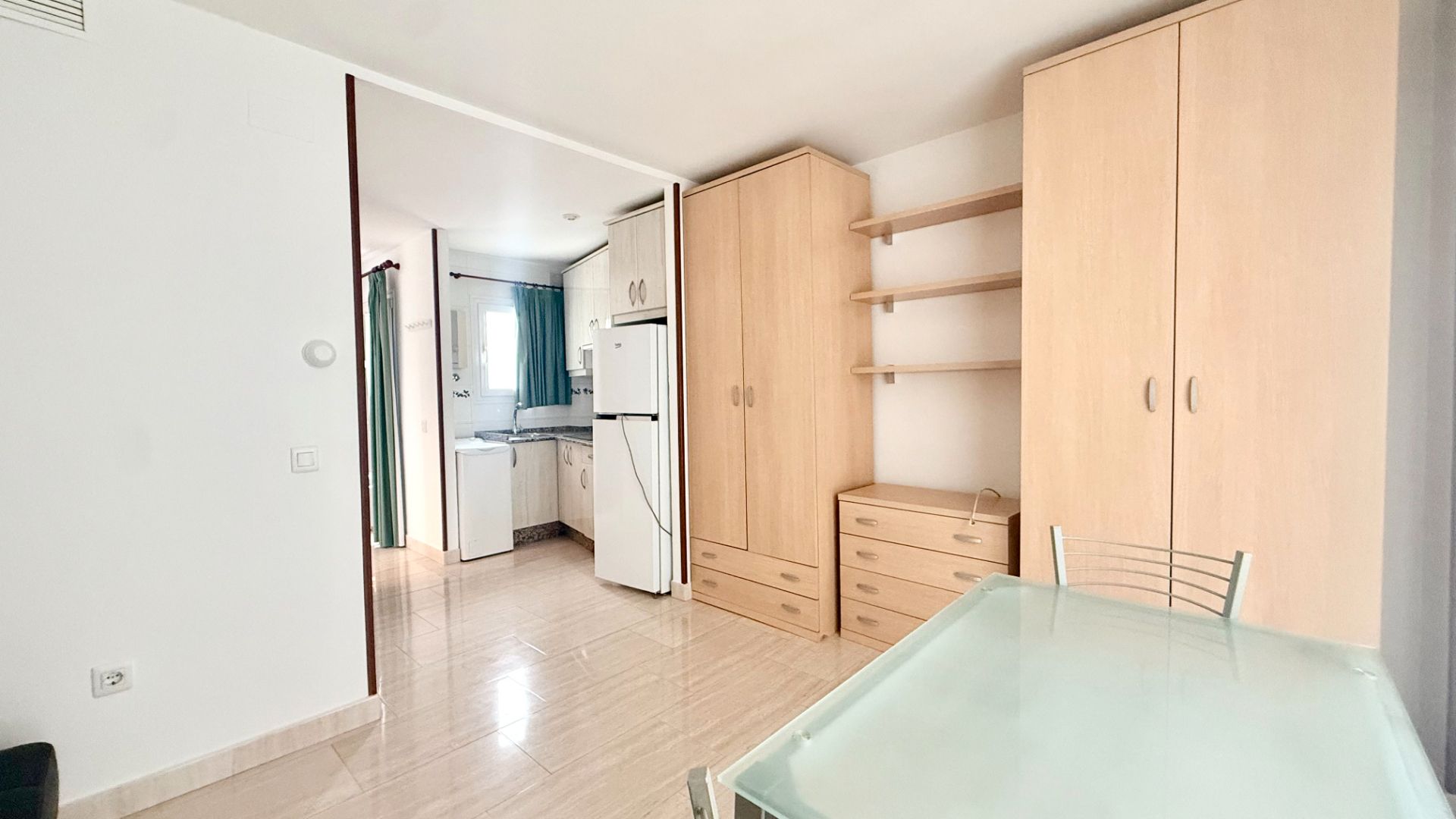 Study to rent in Paseo Marítimo - San José - La Laguna