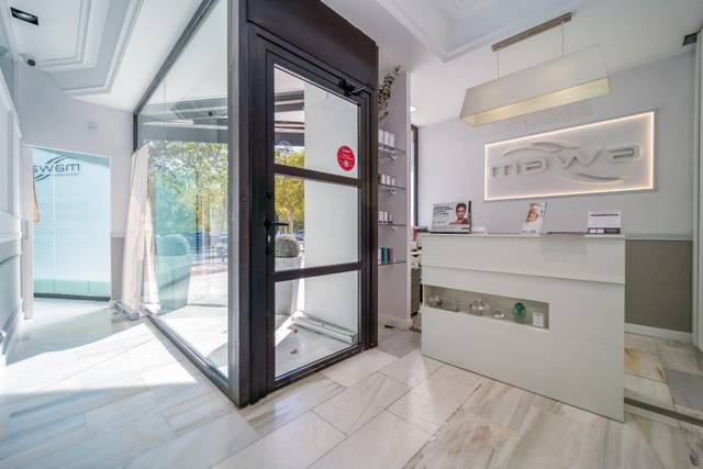 Local comercial en Alquiler en Avenida ESPAÑA en Zona Monte El Pilar