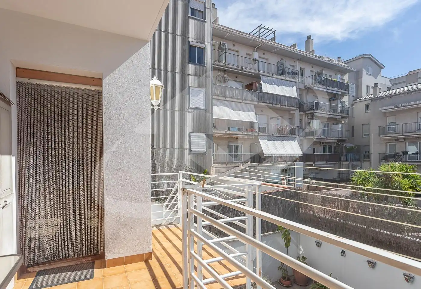 Balcony of Houses for sale in Sabadell  with Air Conditioner, Heating and Storage room