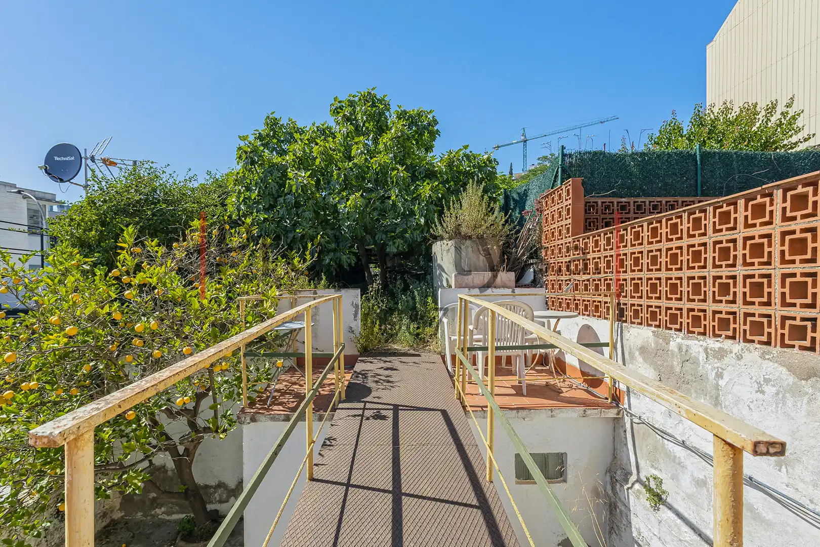 Terrassa de Casa adosada en venda en Esplugues de Llobregat amb Calefacció, Terrassa i Traster