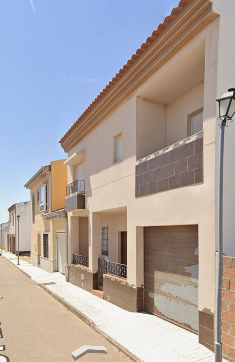 Vista exterior de Casa o chalet en venta en Badajoz Capital con Trastero y Balcón