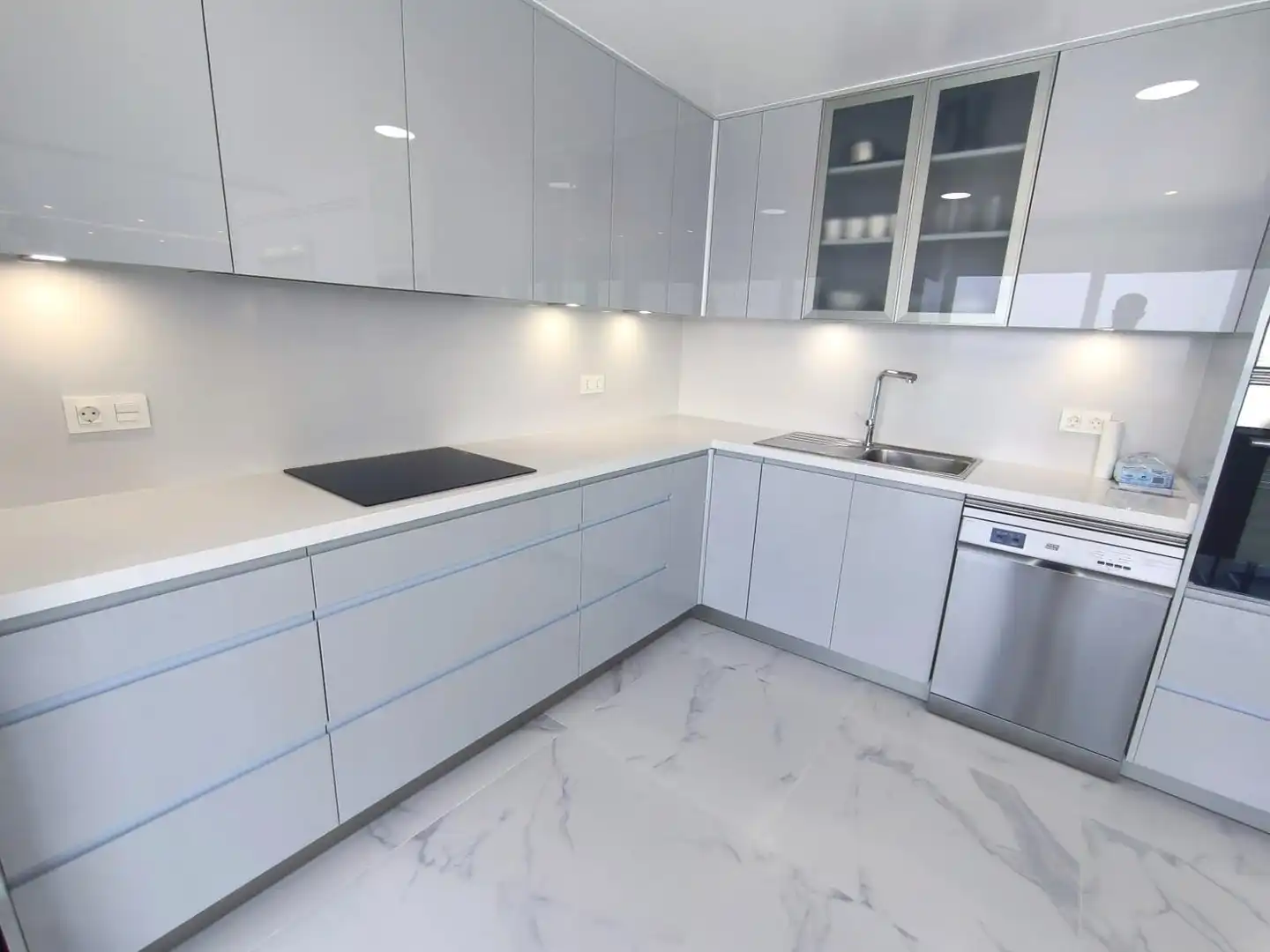 Kitchen of Flat for sale in Benidorm  with Air Conditioner, Heating and Furnished
