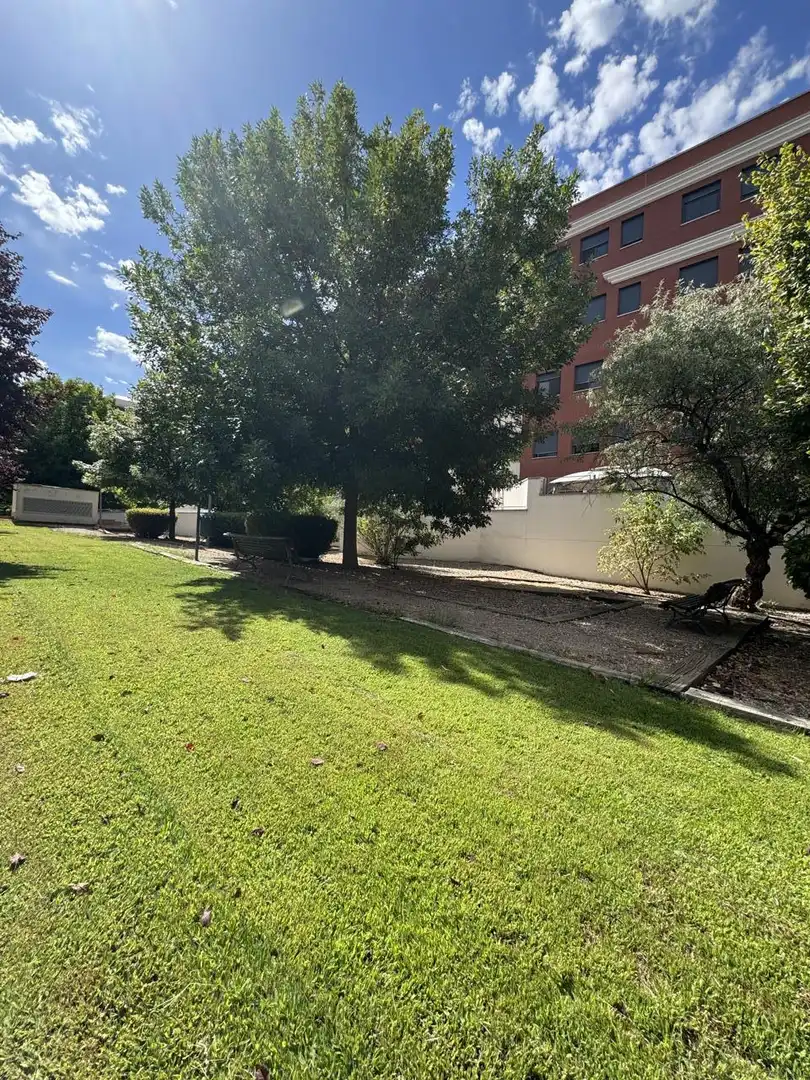 Planta baja en venta en Guadalajara con Aire acondicionado, Calefacción y Trastero