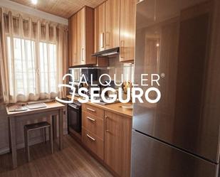 Kitchen of Flat to rent in Alcalá de Henares  with Air Conditioner, Terrace and Furnished