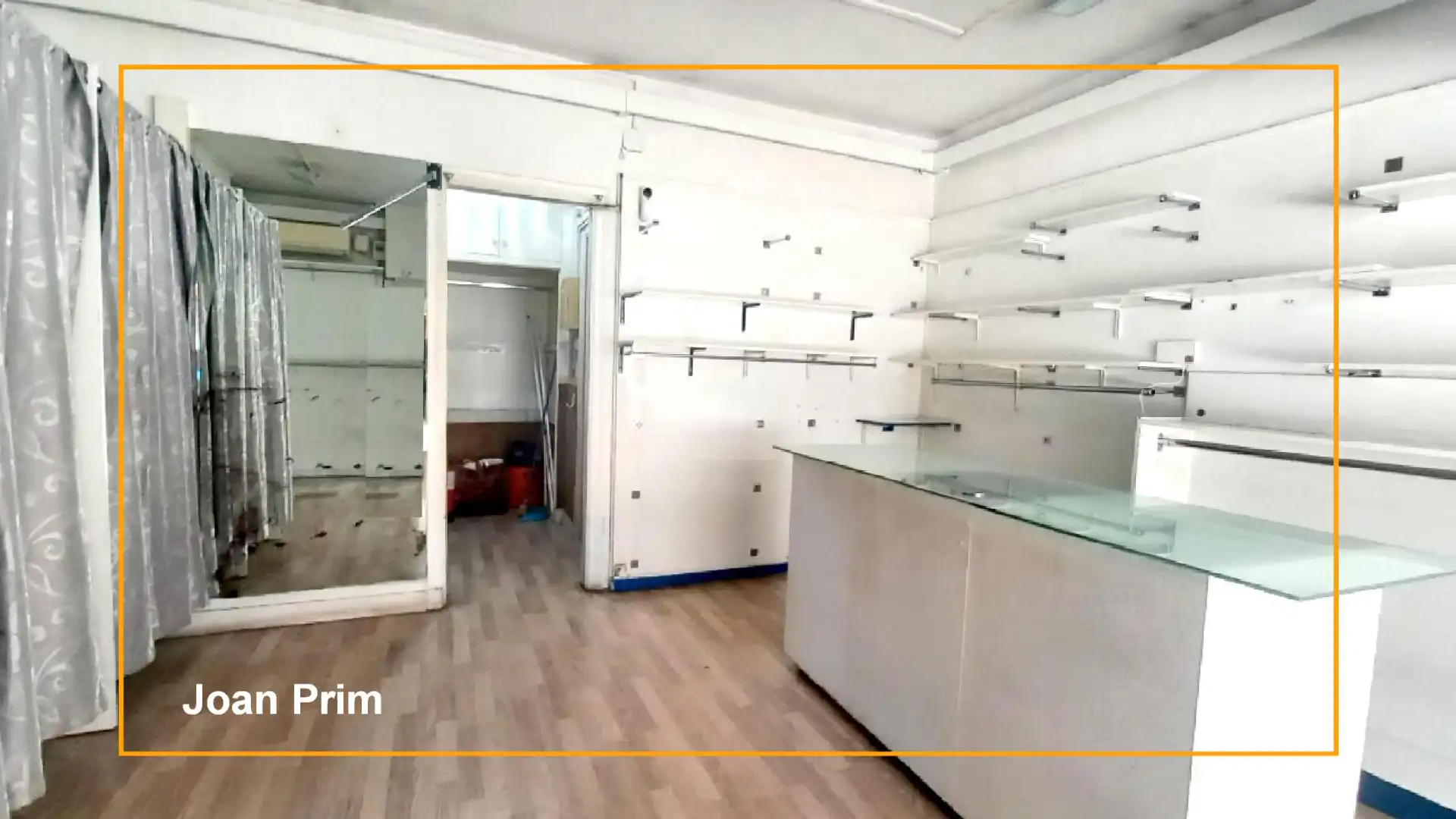 Local en venta en Carrer de Joan Prim, Centre - Nucli Antic