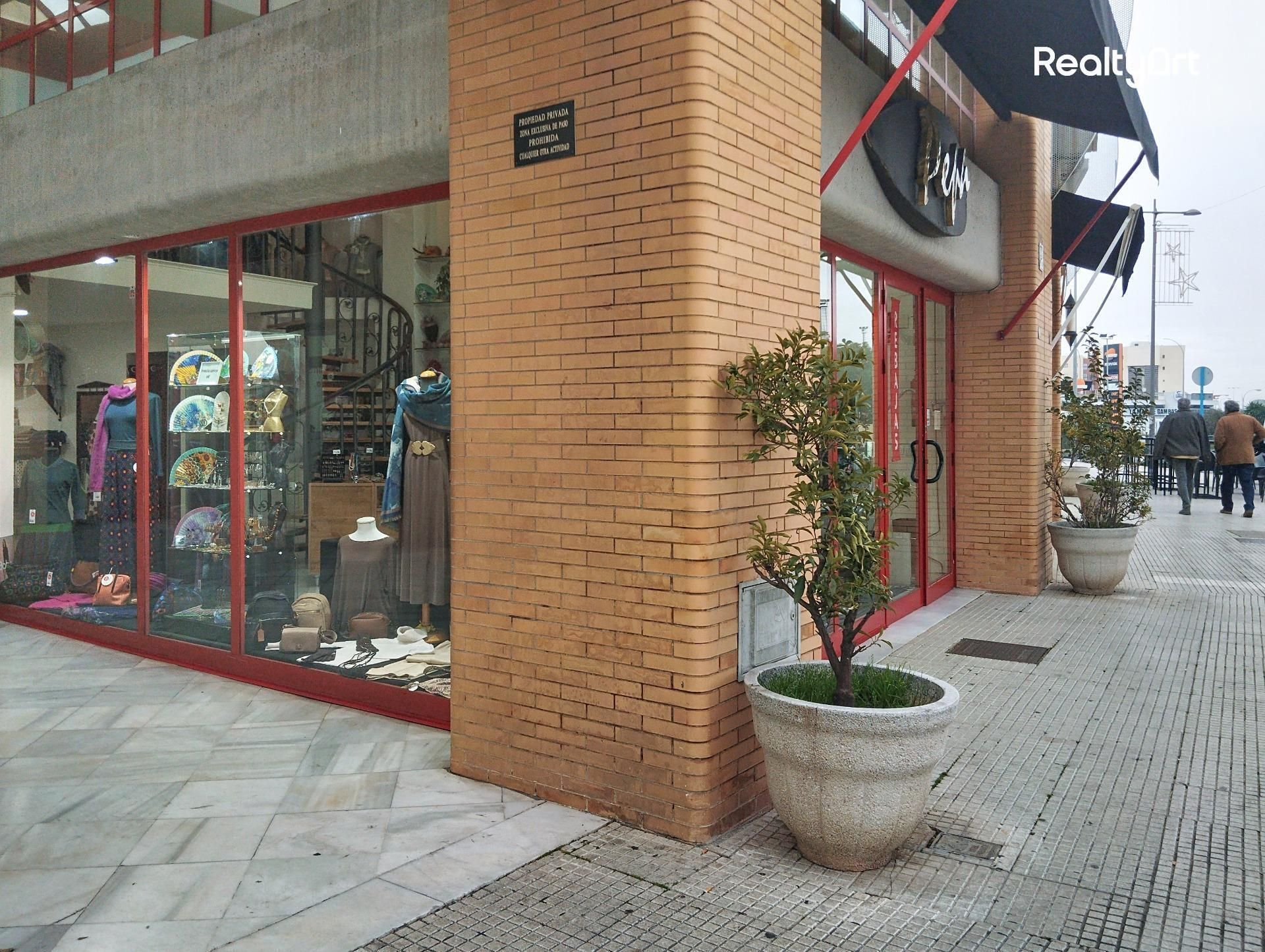 Local de lloguer en Mairena del Aljarafe amb Aire condicionat