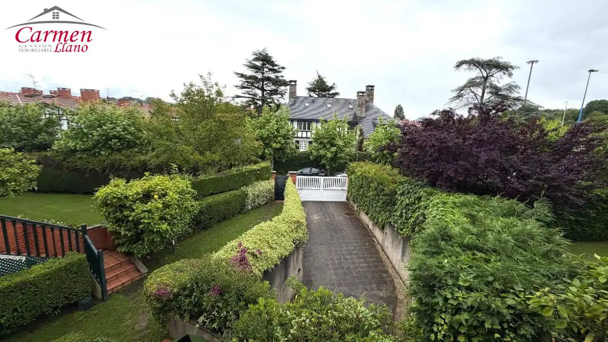 Garden of Detached homes for sale in Getxo   with Heating, Private garden and Storage room