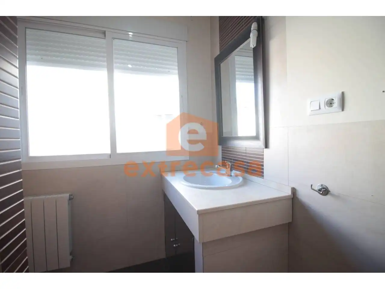 Badezimmer von Dachboden zum Verkauf in Badajoz mit Klimaanlage, Heizung und Terrasse