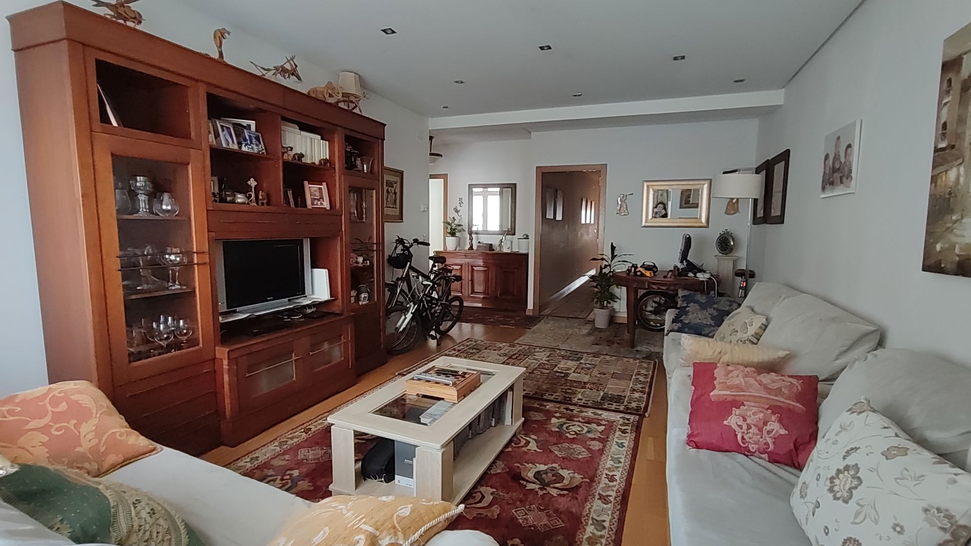 Sala de estar de Piso en venta en Vigo  con Calefacción, Parquet y Horno