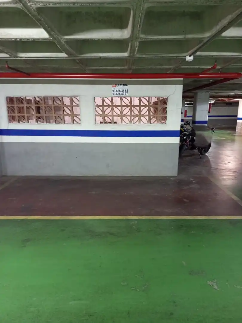 Einzelparkplatz zum Verkauf in Sant Vicenç Dels Horts, imagen 3