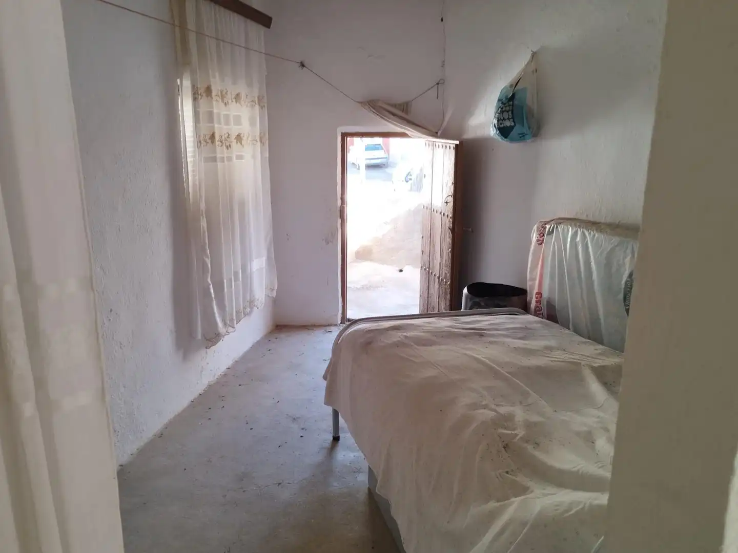 Casa rústica amb terrassa en venda a Calle CEMENTERIO, imagen 39