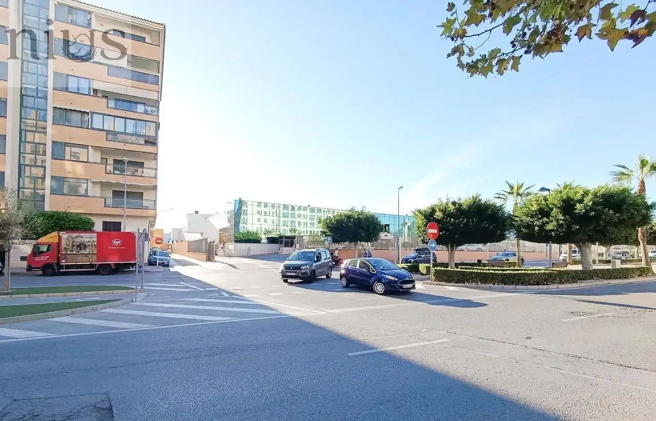 Local comercial en venta en Centro Urbano, imagen 7
