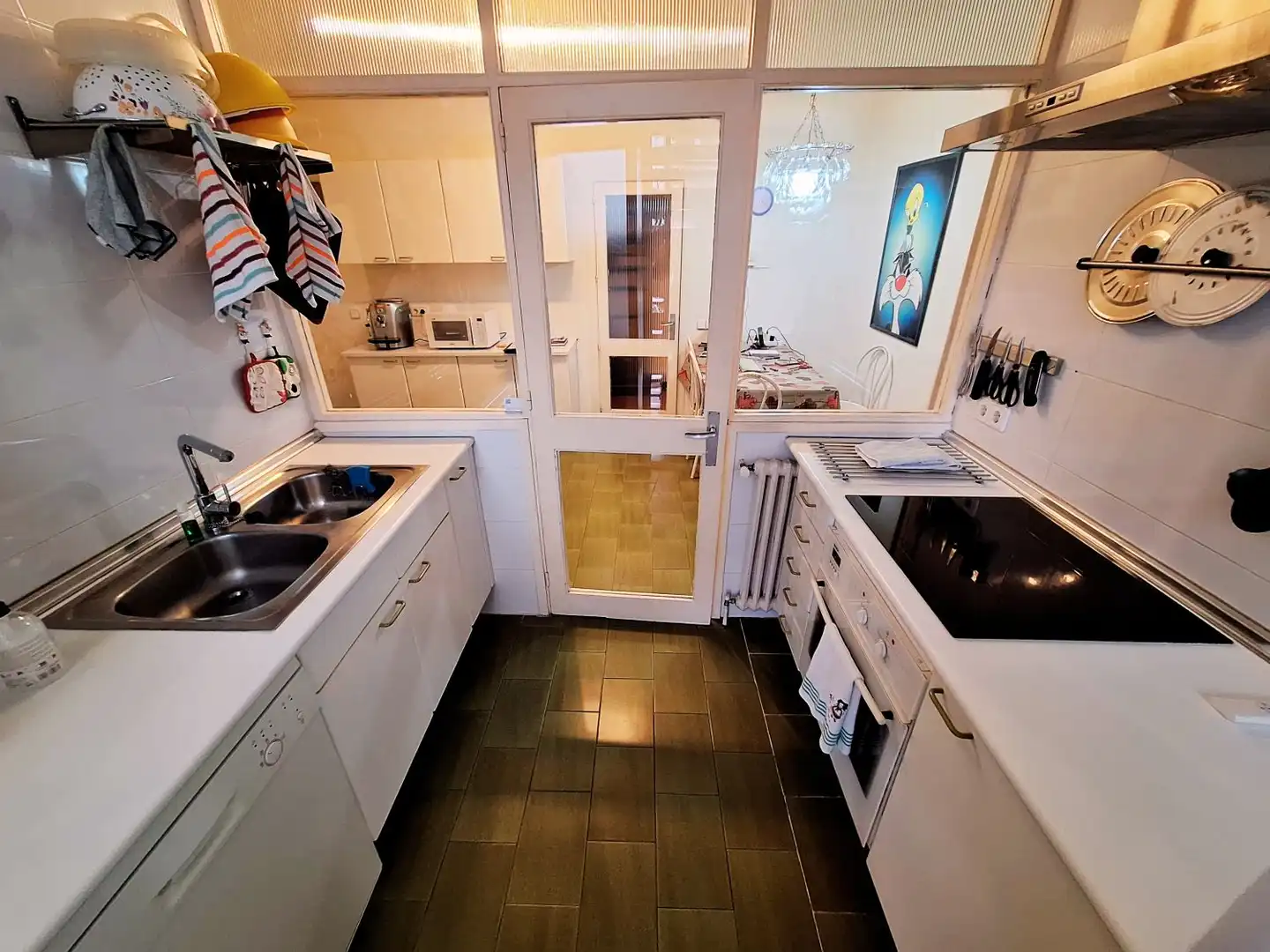 Kitchen of Flat for rent in Madrid  with Air Conditioner, Heating and Furnished