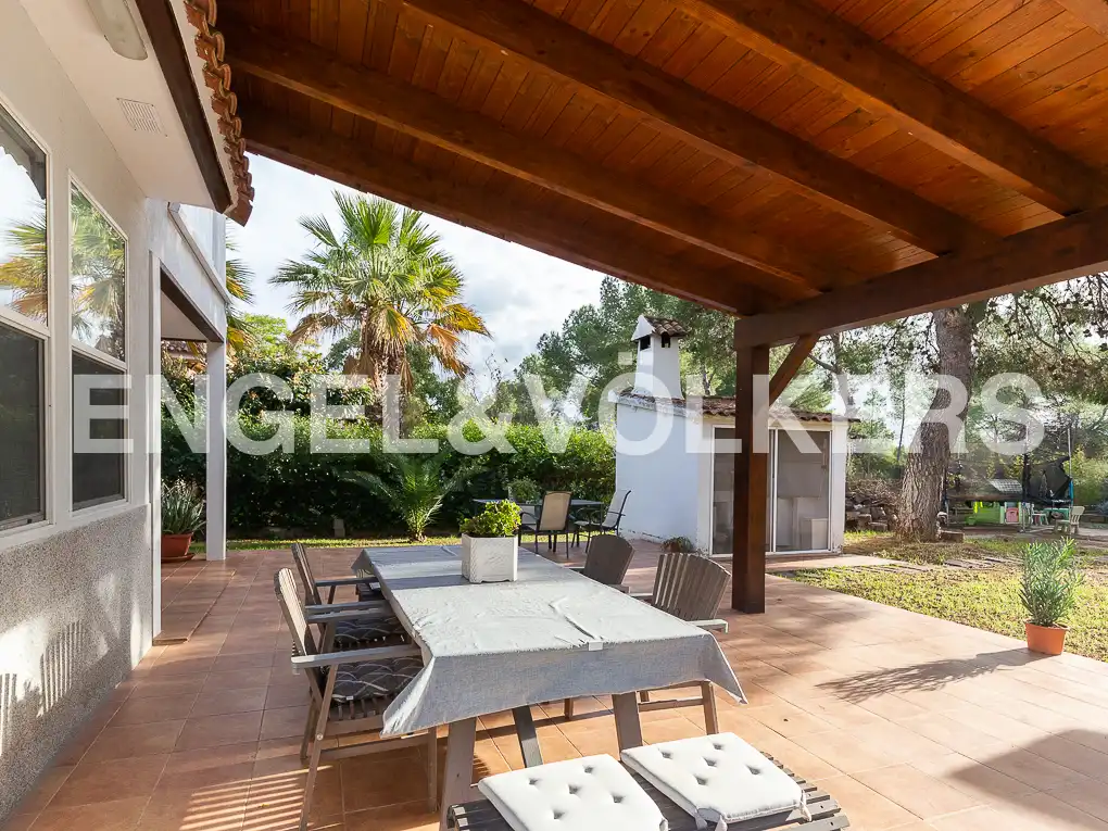Terraza de Casa o chalet de alquiler en Serra con Calefacción, Jardín privado y Parquet