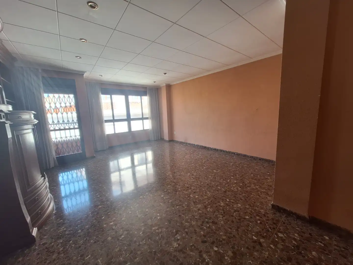 Living room of Flat for sale in Sueca  with Air Conditioner and Storage room