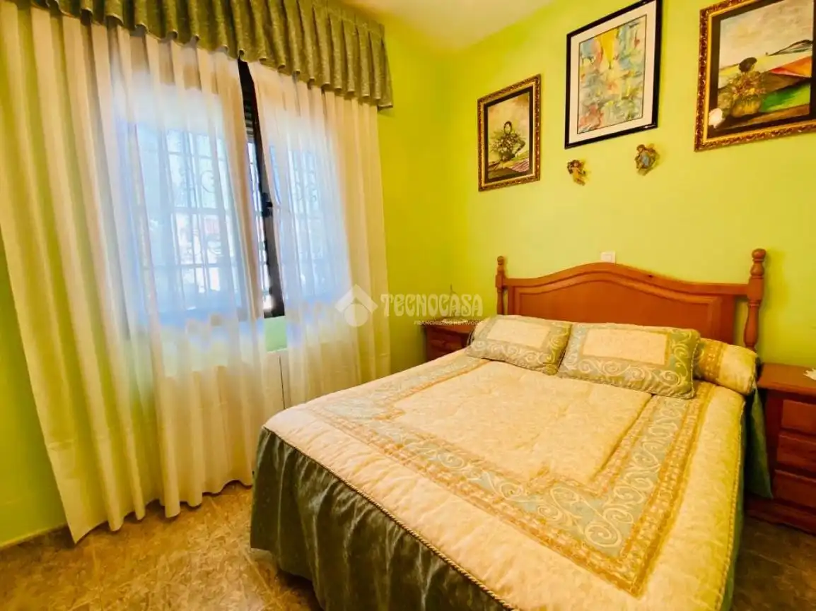 Bedroom of Country homes for sale in Cubillas de Santa Marta  with Heating