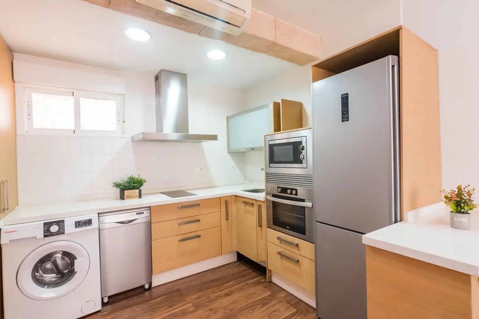 Planta baja en venta en Avenida GOLF, 190, Altorreal - El Chorrico