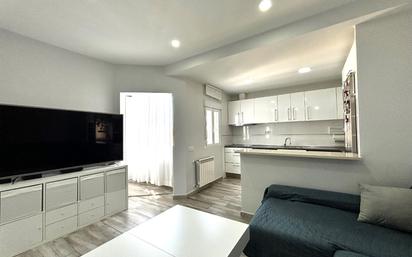 Living room of Flat for sale in  Madrid Capital  with Air Conditioner and Terrace