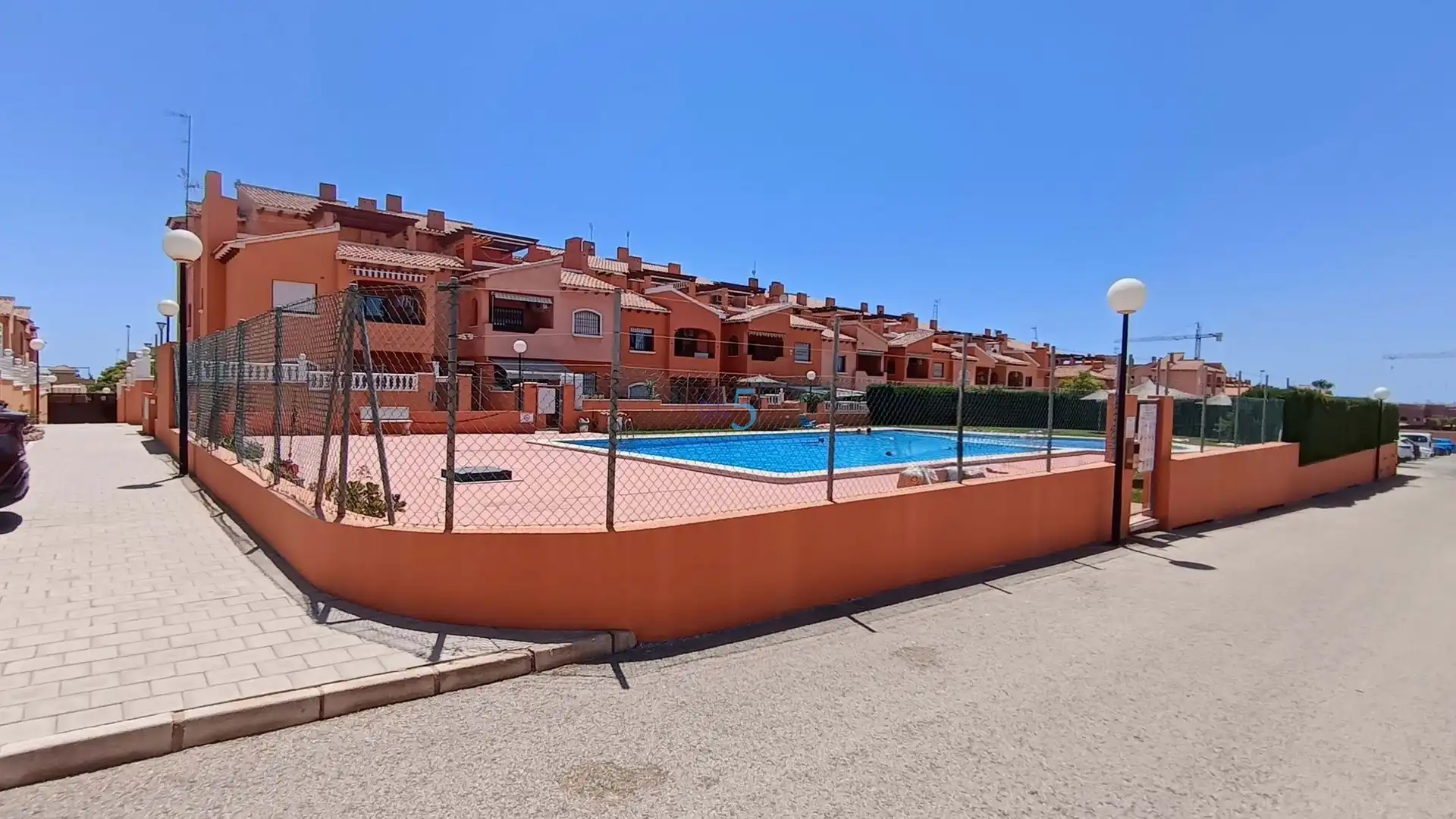 Piscina de Piso en venta en Torrevieja con Aire acondicionado, Calefacción y Trastero