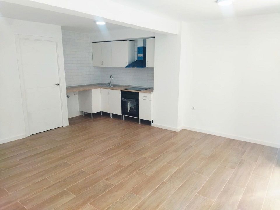Cocina de Planta baja en venta en Elche / Elx con Parquet y Terraza