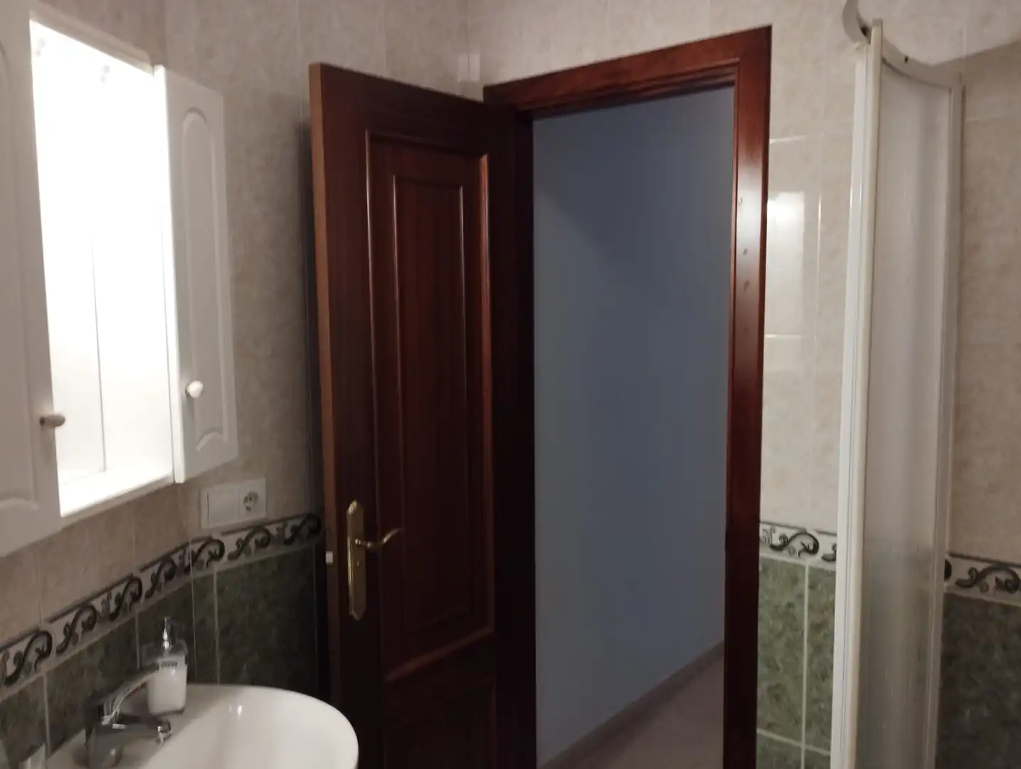 Baño de Piso de alquiler en Val do Dubra con Calefacción, Amueblado y Horno