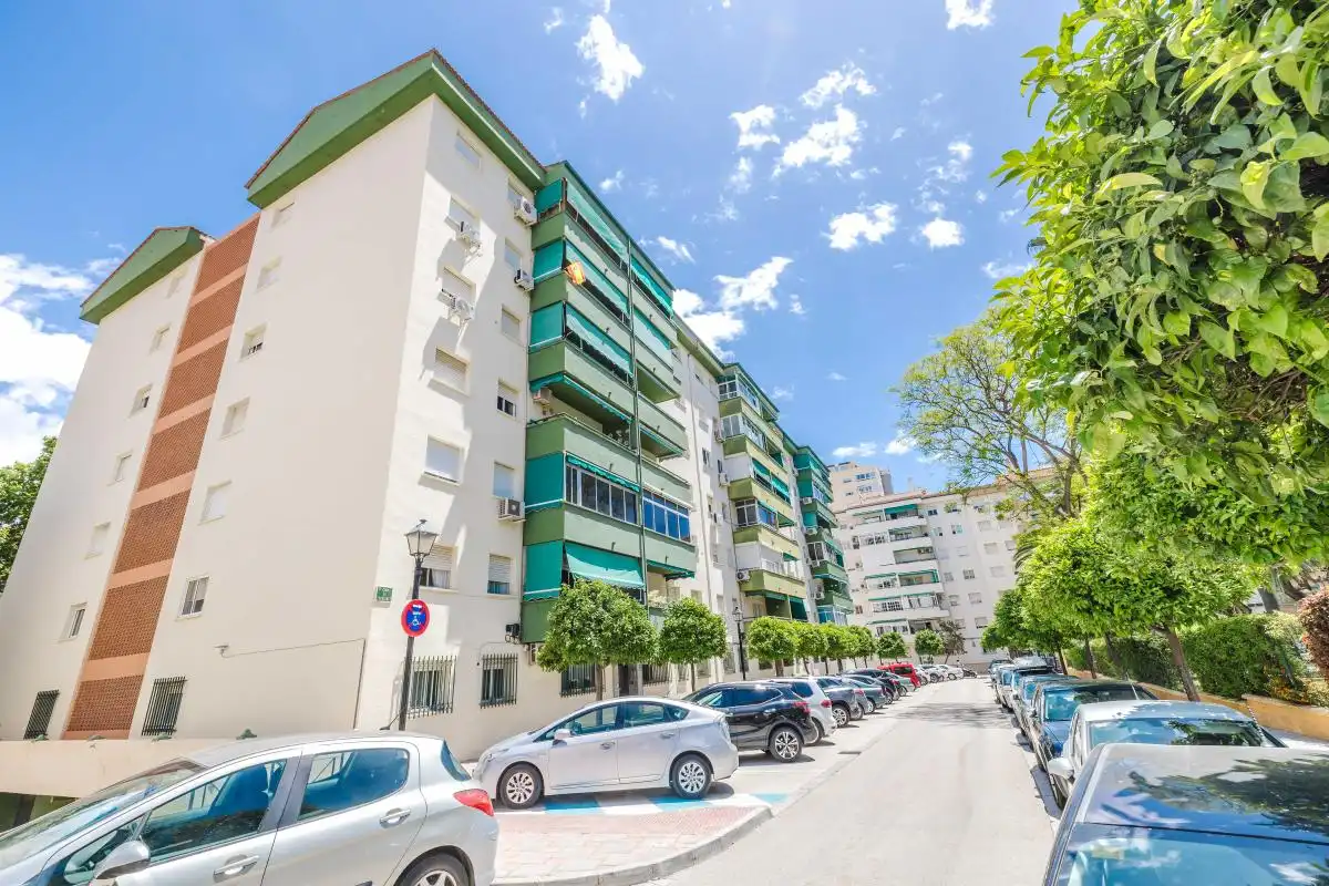 Vista exterior de Planta baixa en venda en Fuengirola amb Calefacció i Moblat