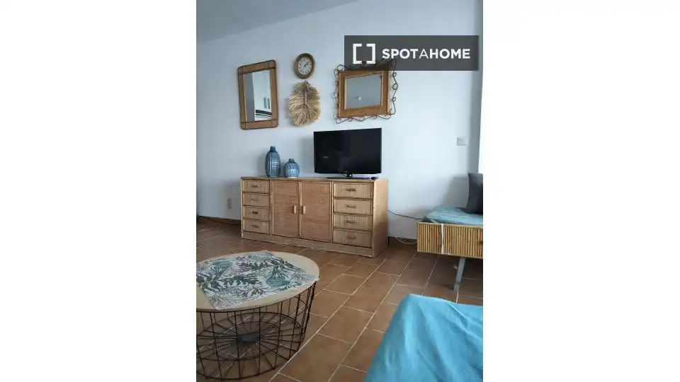 Room in Velilla - Velilla Taramay