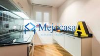 Kitchen of Flat for sale in  Madrid Capital  with Air Conditioner, Heating and Oven