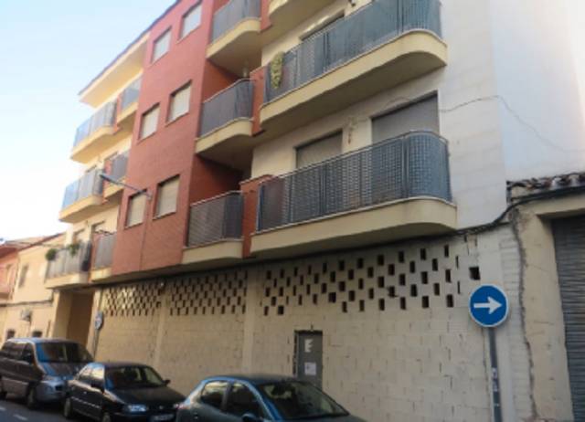 Local comercial en Venta en Calle Juan Laorden en Santomera