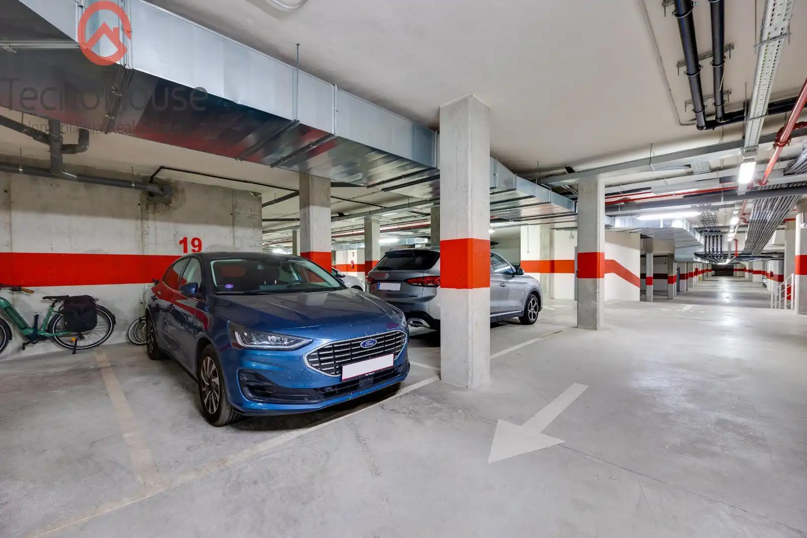 Aparcament de Apartament en venda en Orihuela amb Aire condicionat, Calefacció i Jardí privat