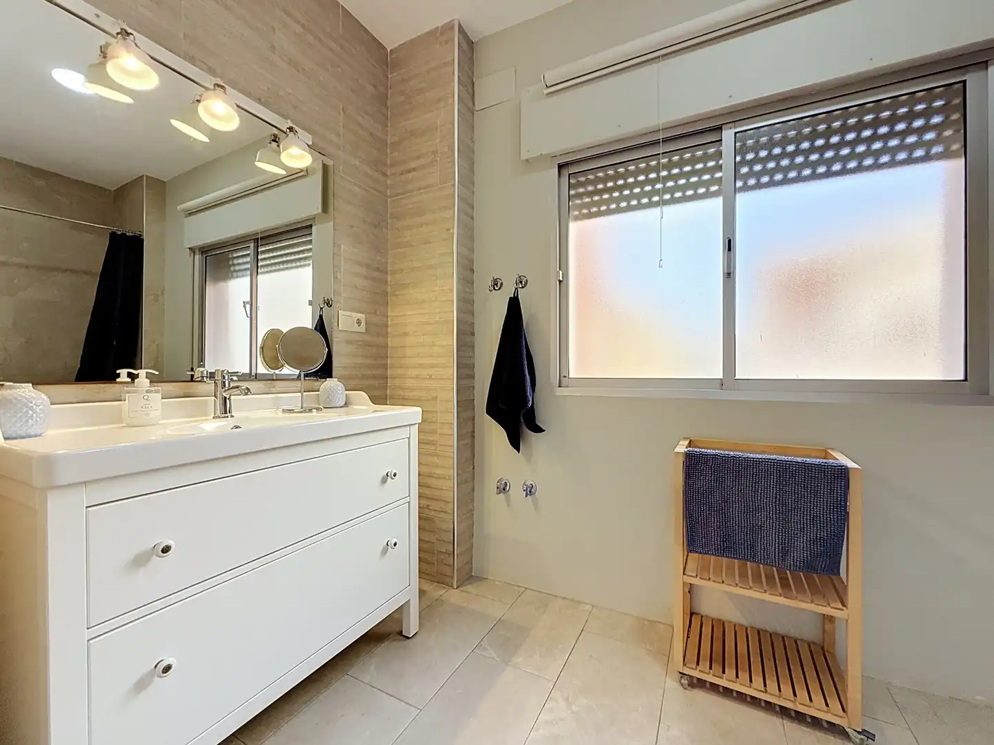 Bathroom of Houses for rent in Málaga  with Air Conditioner, Terrace and Furnished