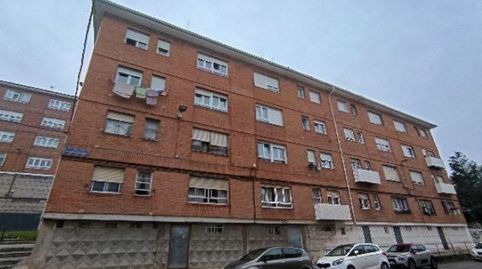 SE VENDE piso ALQUILADO en Calle Francisco Iturrino Nº 3 Santander Cantabria