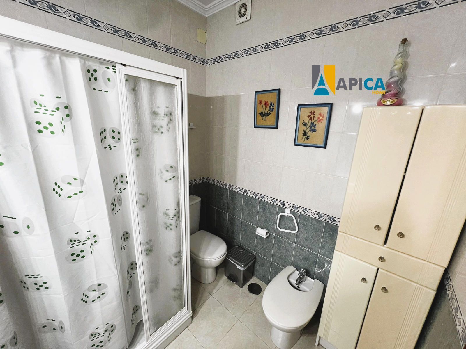 Bathroom of House or chalet for sale in Los Barrios  with Terrace and Furnished