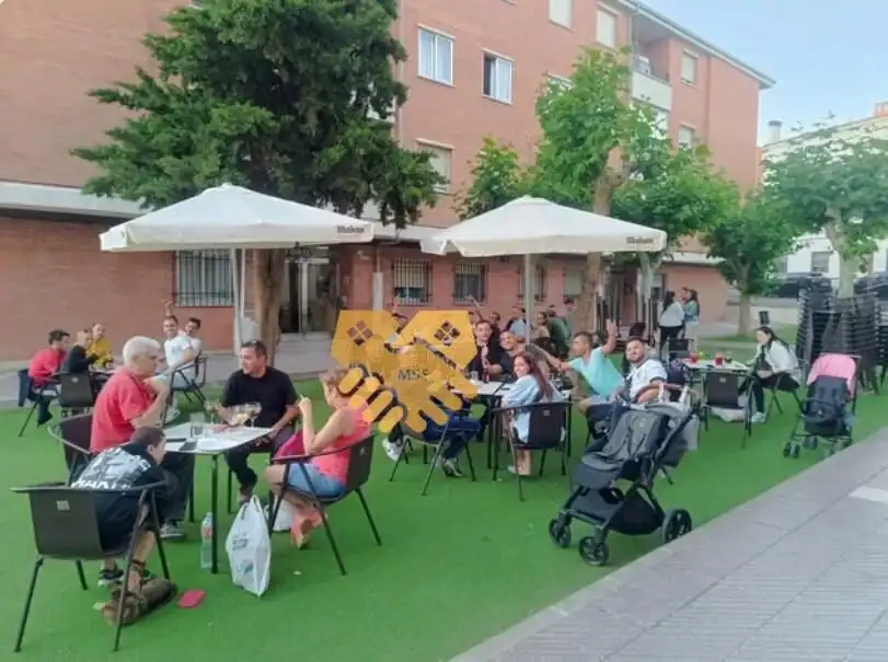 Exterior view of Commercial properties for transfer in Santa Marta de Tormes  with Air Conditioner and Furnished