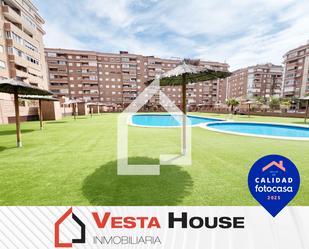 Exterior view of Flat for sale in San Vicente del Raspeig / Sant Vicent del Raspeig  with Terrace, Storage room and Community pool