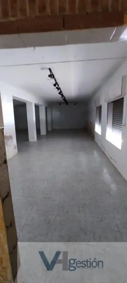 Industrial buildings for sale in Puerto Serrano