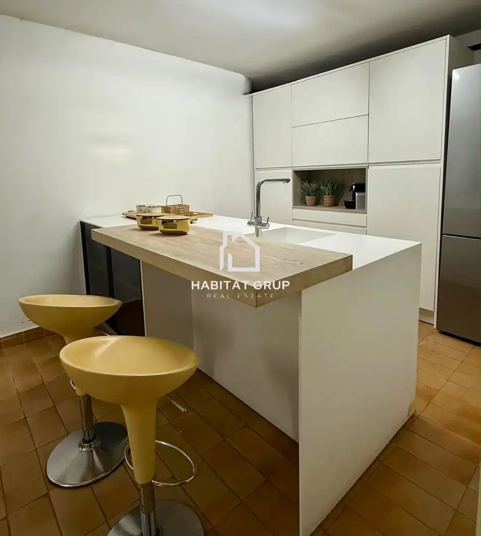 Cocina de Casa o chalet en venta en Canovelles con Aire acondicionado, Calefacción y Jardín privado