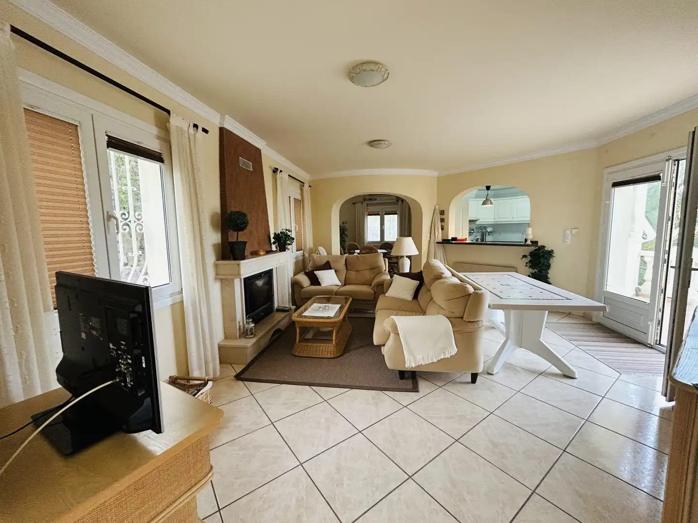 Living room of Houses for sale in Dénia  with Air Conditioner, Private garden and Terrace