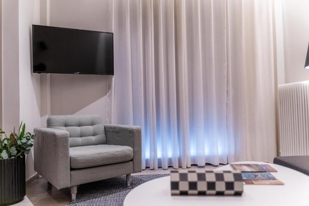 Sala d'estar de Pis de lloguer en  Logroño amb Aire condicionat, Moblat i TV