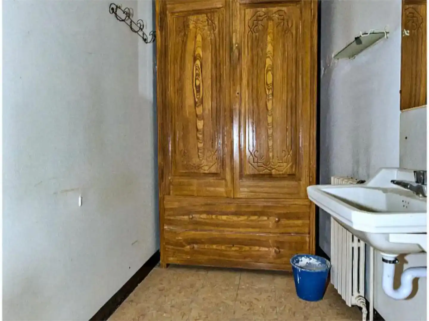 Dormitori de Casa adosada en venda en Argençola amb Traster i Balcó