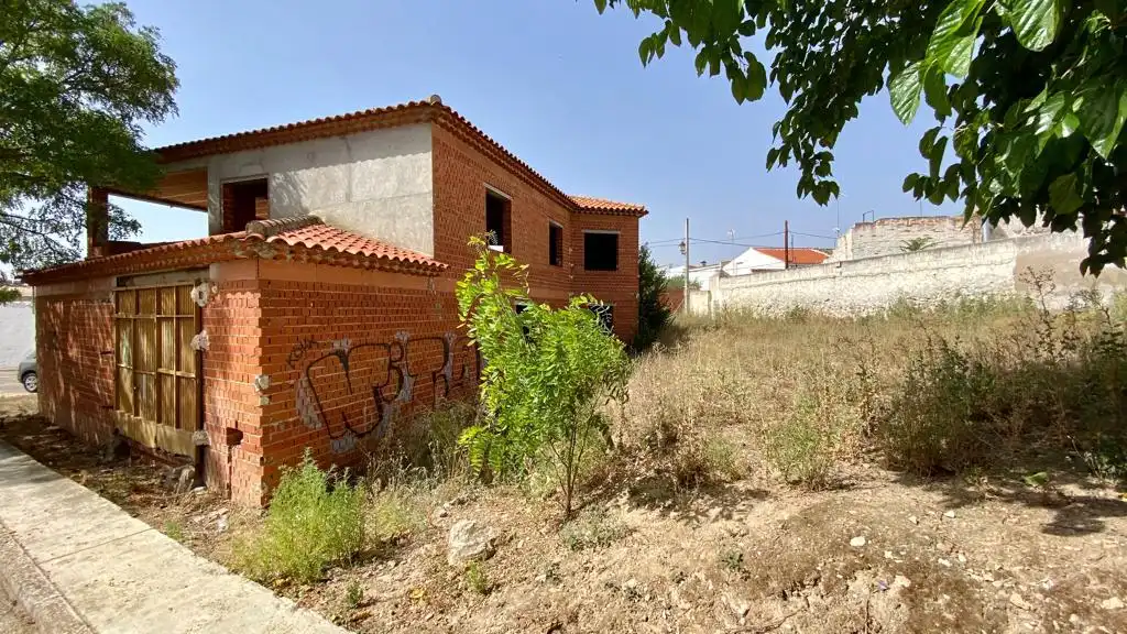 Houses for sale in Tribaldos  with Private garden and Terrace