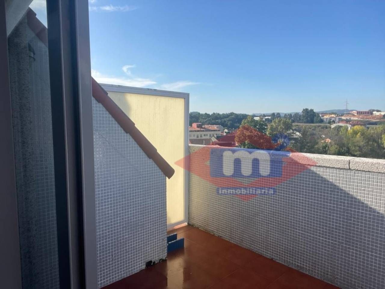 Terraza de Ático de alquiler en Salvaterra de Miño con Calefacción, Terraza y Trastero